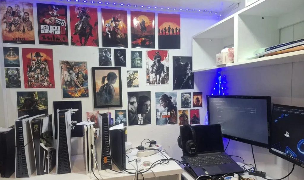 نصب اکانت بازی آفلاین PS5 و PS4 فول انتخابی دائمی 1